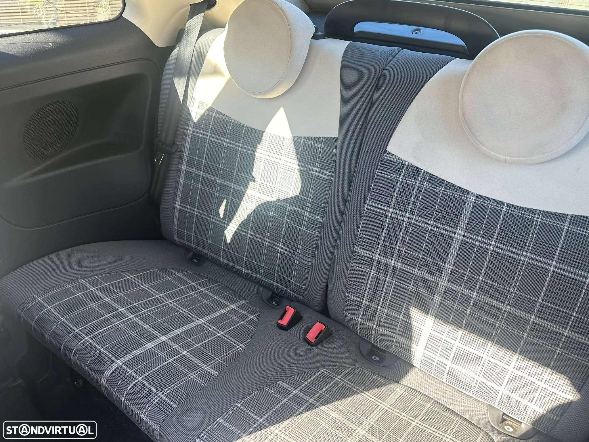 Fiat 500C 1.2 Lounge - 36