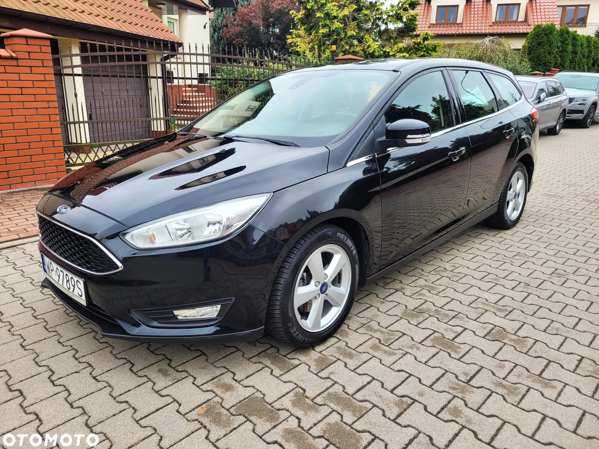 Ford Focus Turnier 1.5 TDCi ECOnetic 88g Start-Stopp-Sy Titanium - 4