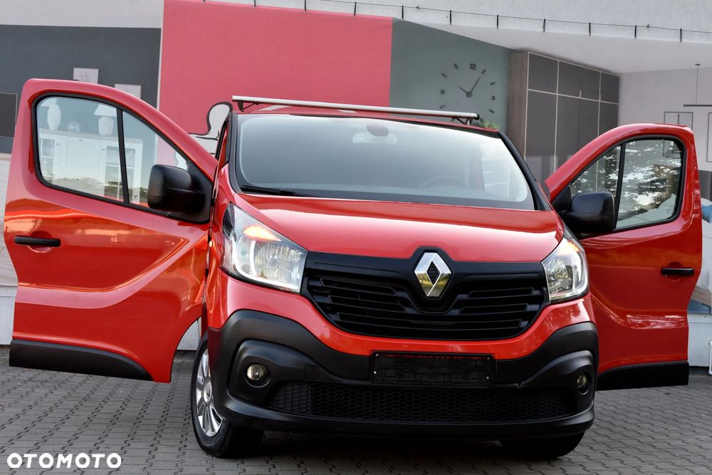 Renault TRAFIC - 12