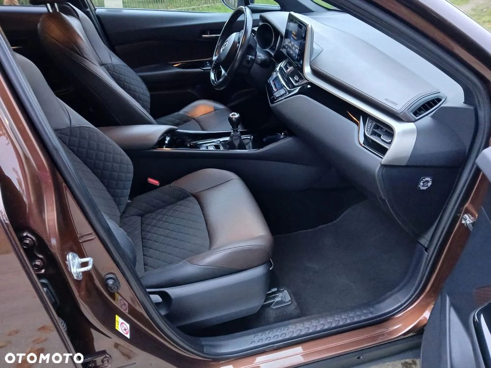 Toyota C-HR 1.2 T Prestige - 7