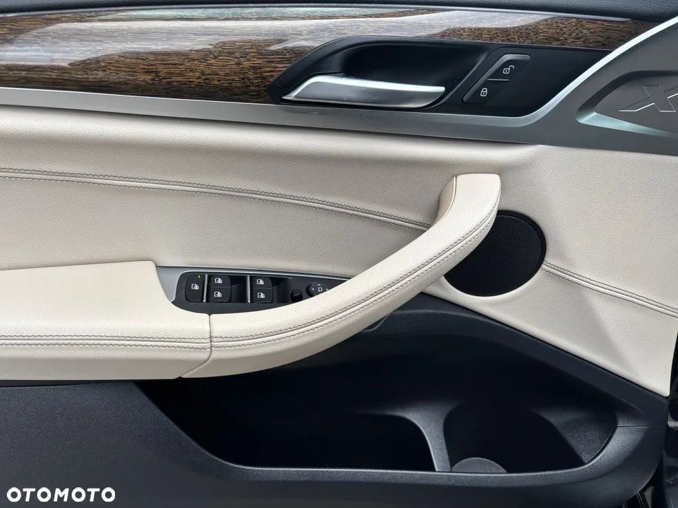 BMW X3 - 19