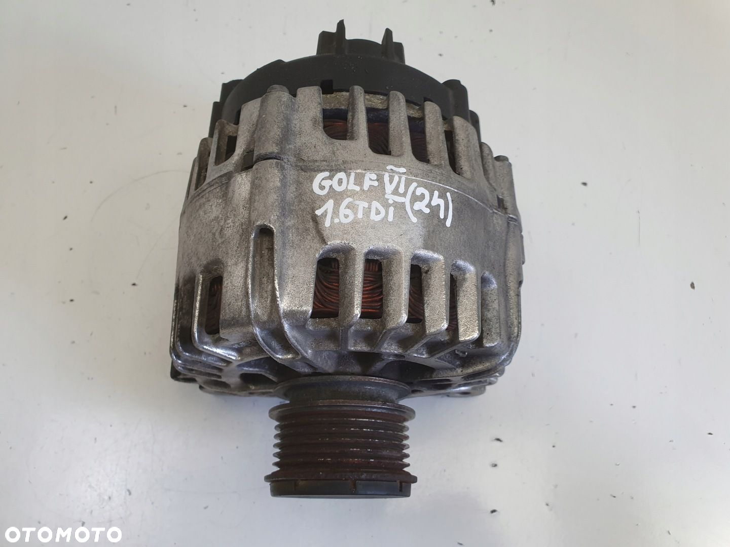 VW Golf VI 1.6 TDI ALTERNATOR 03L903023A 140A valeo - 7