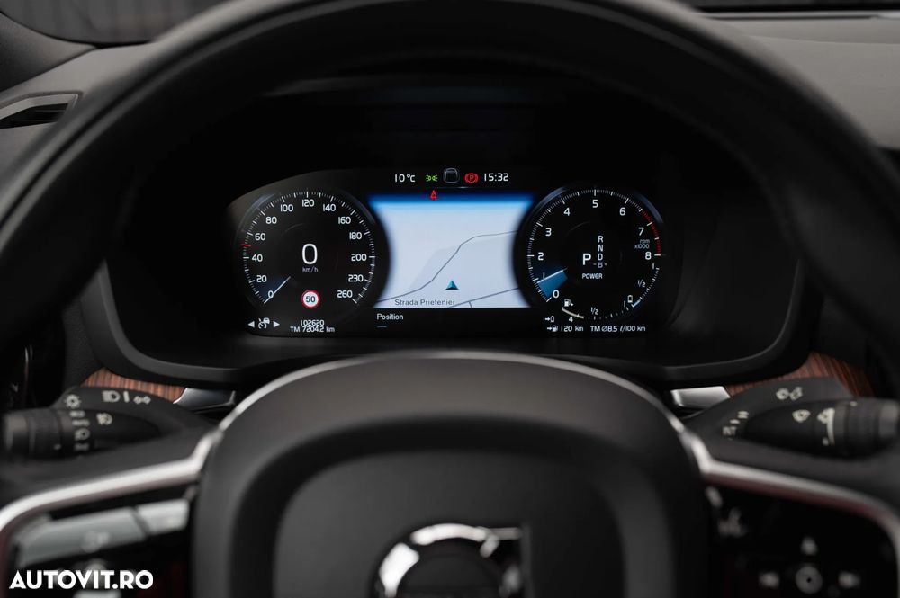 Volvo S60 T8 Recharge AWD Geartronic Inscription - 18