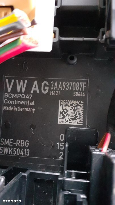 Moduł Sterownik Komfortu 3AA 937 087F - 1