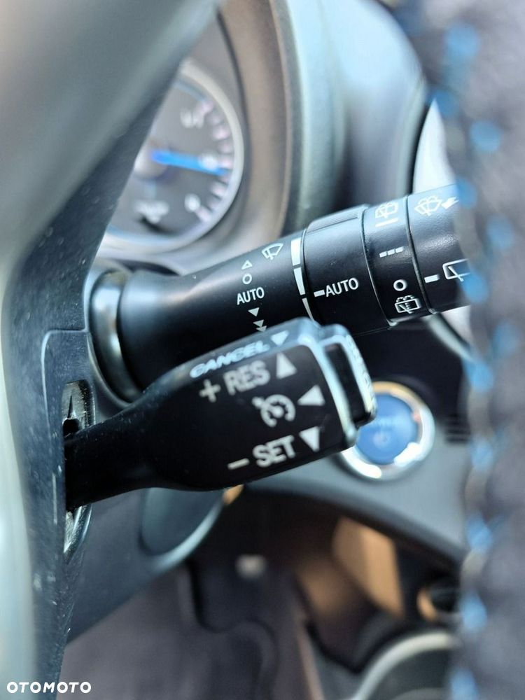Toyota Yaris - 21