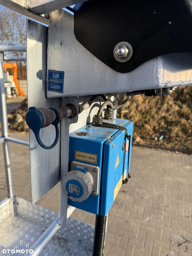Nissan Podnośnik Koszowy 26 metrów Zwyżka 15 w Bok Wumag Palfinger UDT jak Ruthmann Multitel Gsr - 18