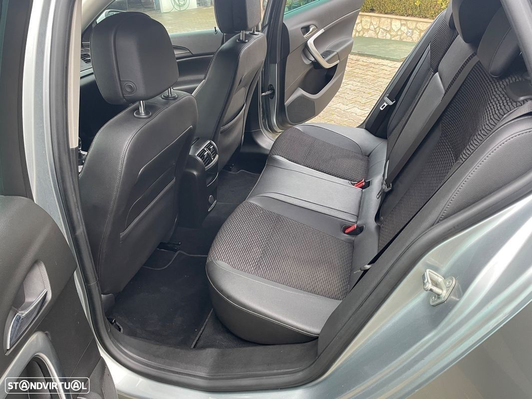 Opel Insignia Sports Tourer 2.0 CDTi Selection S/S - 20