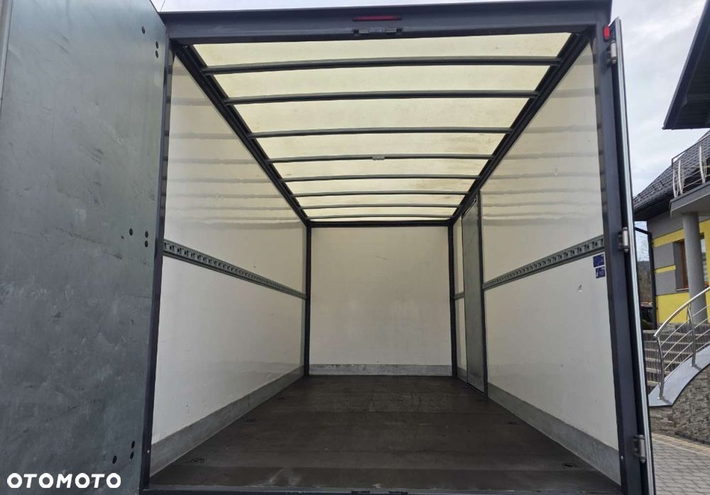 Iveco Daily 35S18 - 35