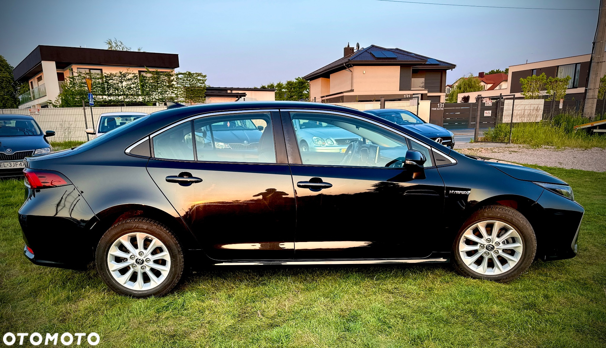 Toyota Corolla 1.8 Hybrid Comfort - 18