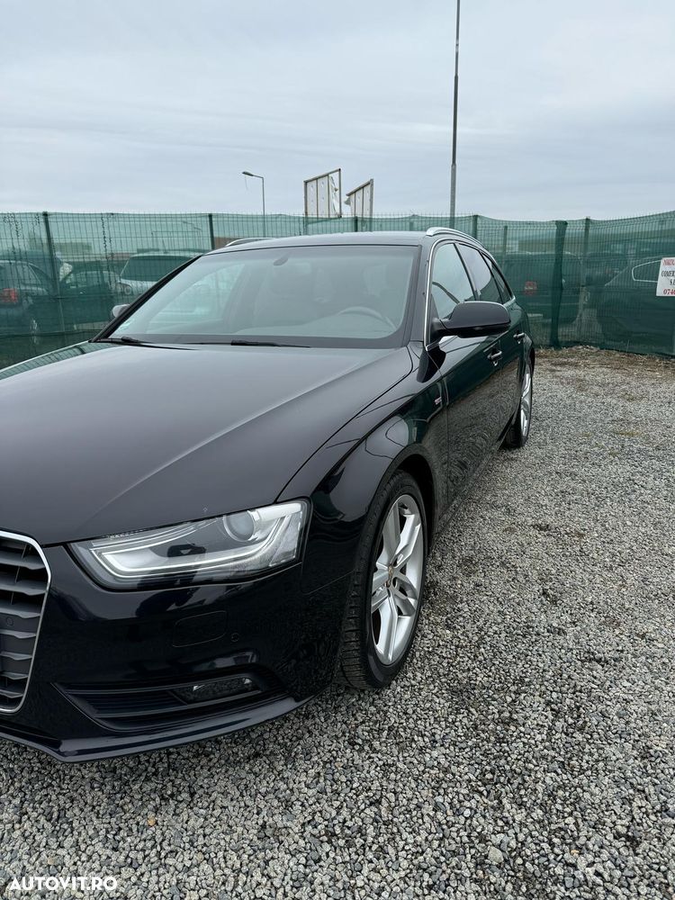 Audi A4 Avant 2.0 TDI DPF multitronic S line Sportpaket - 6