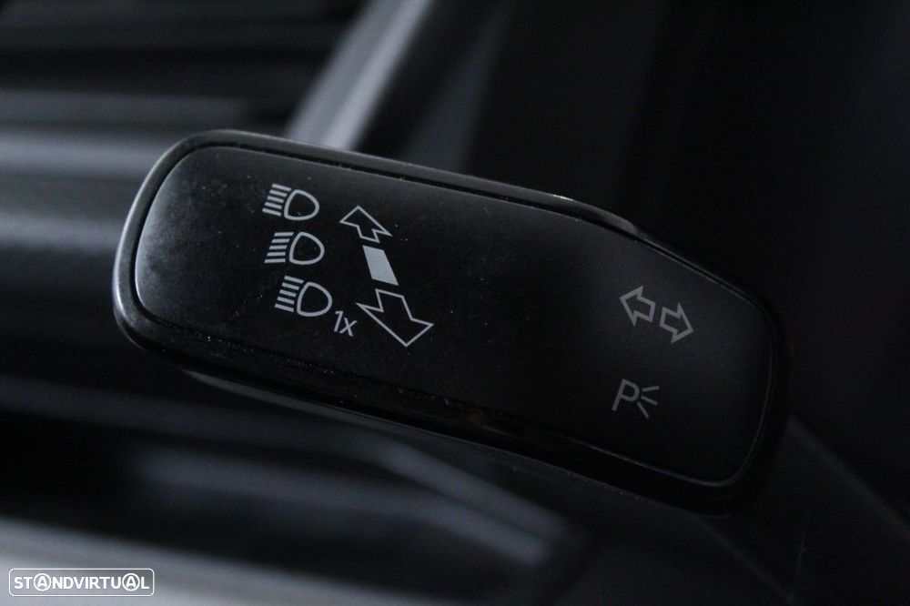 VW Caravelle 2.0 TDI L.Comfortline - 24