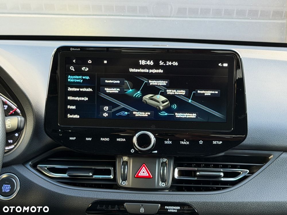 Hyundai i30 1.5 T-GDI 48V-Hybrid DCT N-Line - 12