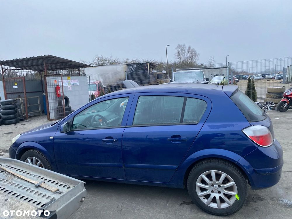 121/opel astra h/na części - 4