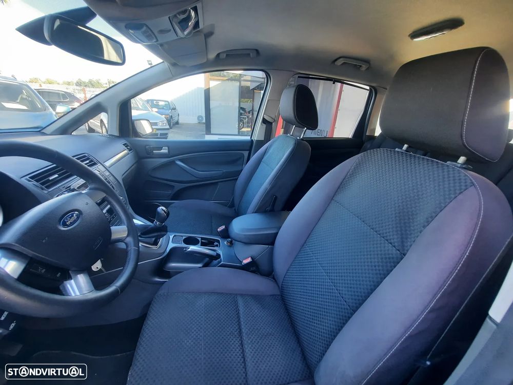 Ford C-Max 1.6 TDCi Titanium - 34