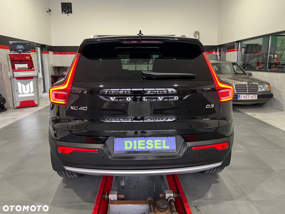 Volvo XC 40 D3 R-Design - 7