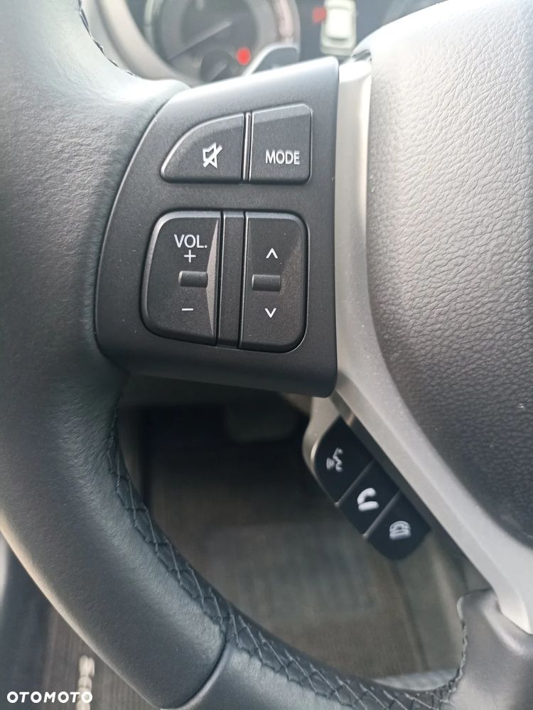 Suzuki SX4 S-Cross 1.5 DualJet Hybrid Premium AGS - 11