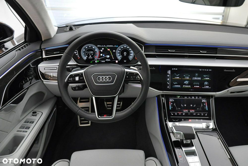 Audi A8 - 22
