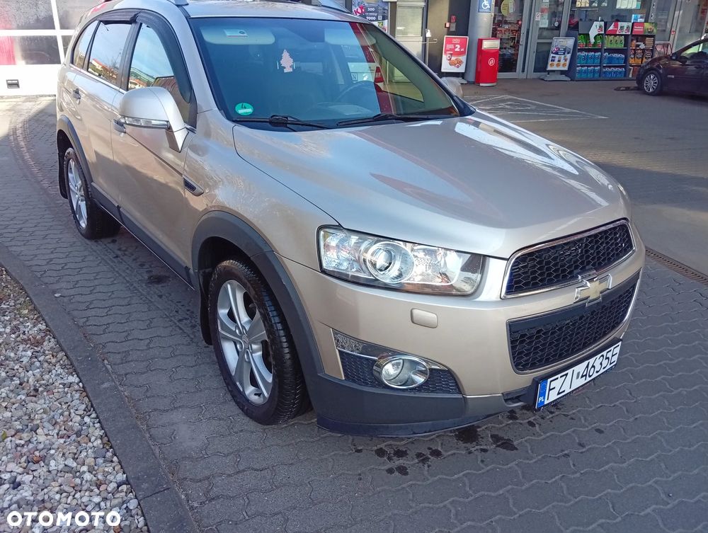 Chevrolet Captiva 2.2 D LT+ - 3