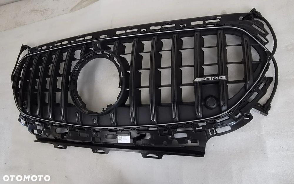 GRILL MERCEDES E-KLASA W214 AMG 21- A2148889100 / A2148806502 / A2149066900 - 4