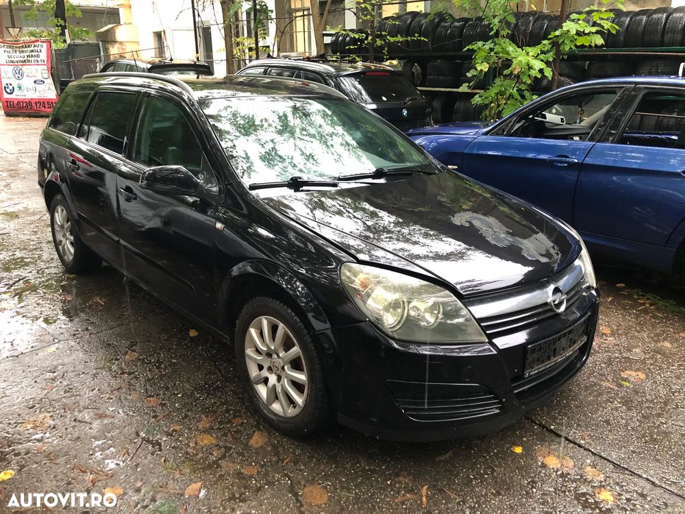 Dezmembrez Opel Astra H break negru 1,7 CDTI 2006 Z 20R - 6