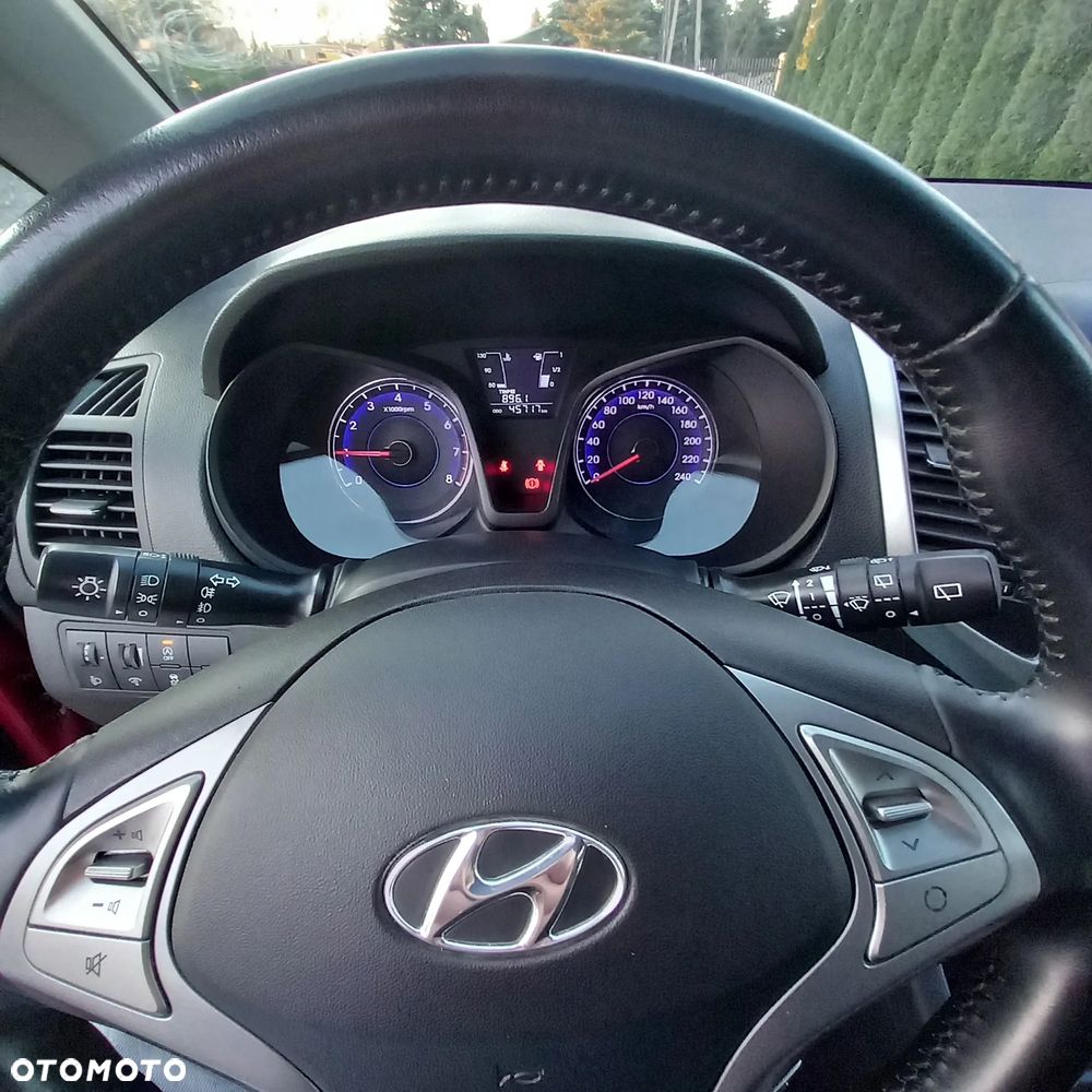 Hyundai ix20 1.6 BlueDrive Classic + - 8