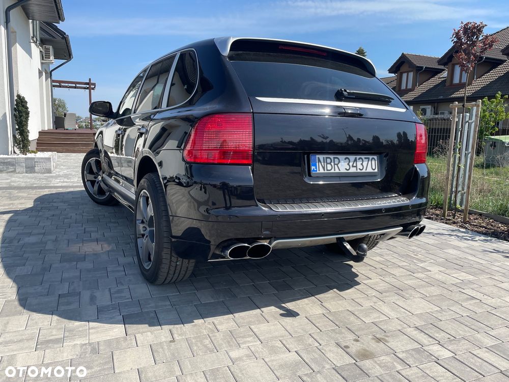 Porsche Cayenne - 39