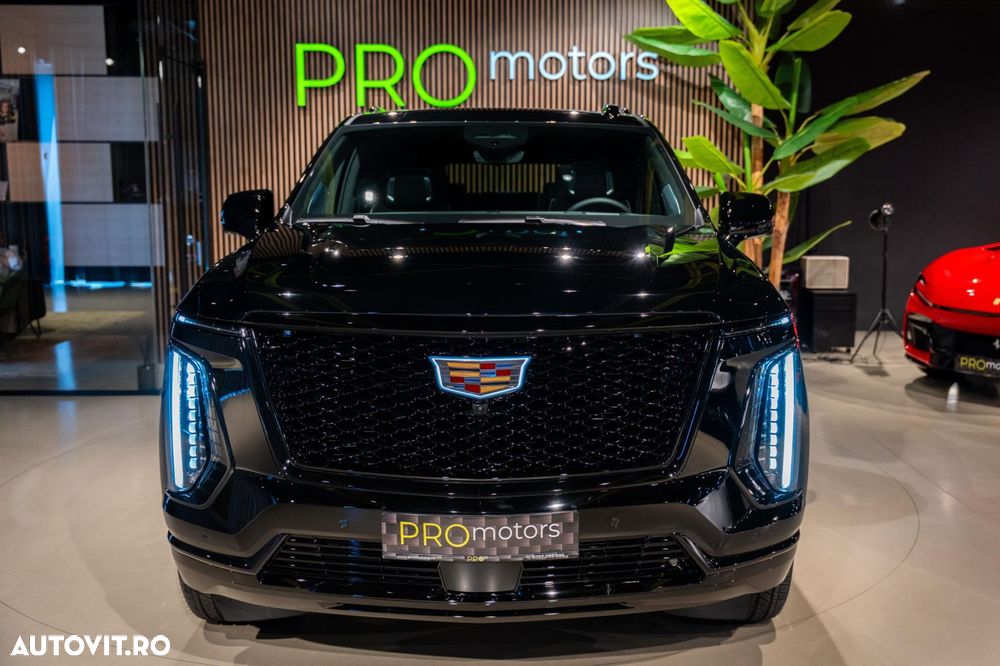 Cadillac Escalade - 2