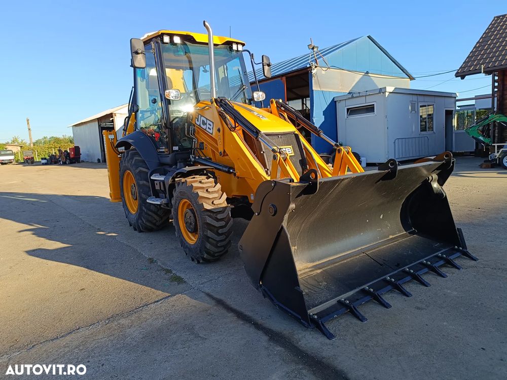 JCB 3CX - 4