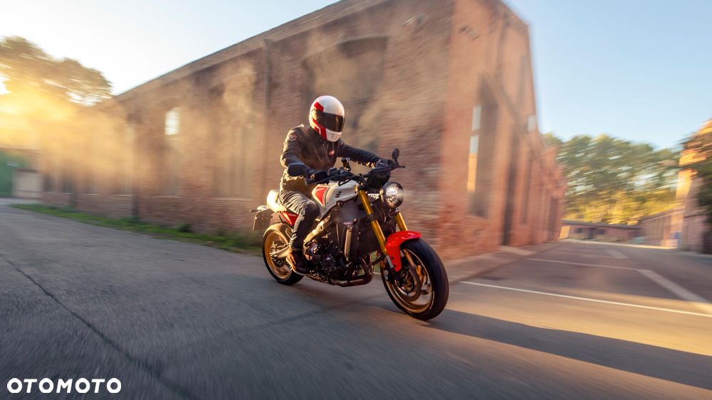 Yamaha XSR - 5