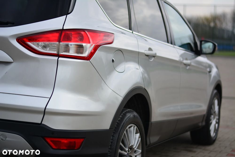 Ford Kuga 2.0 TDCi 2x4 Individual - 11