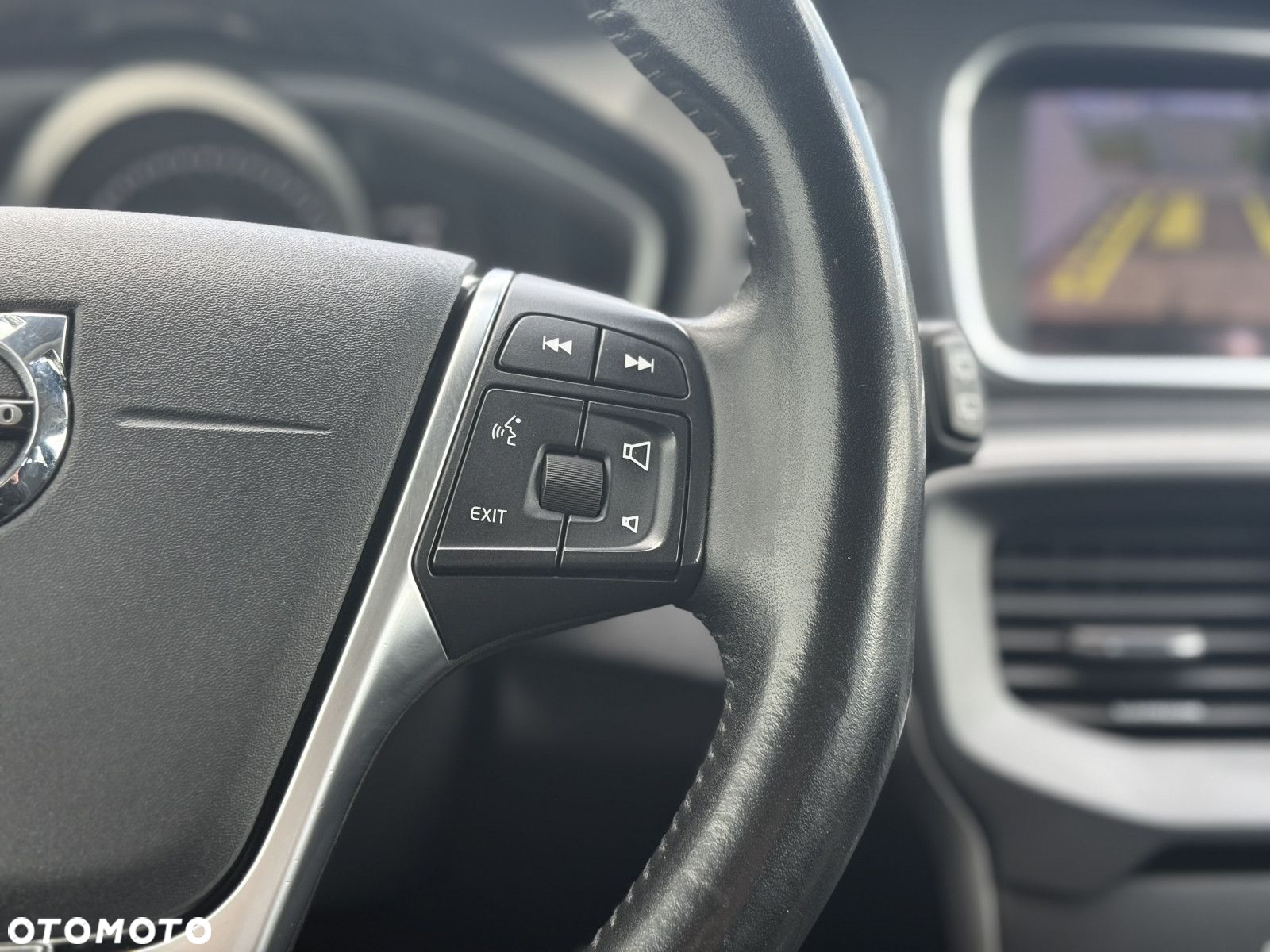 Volvo V40 - 10