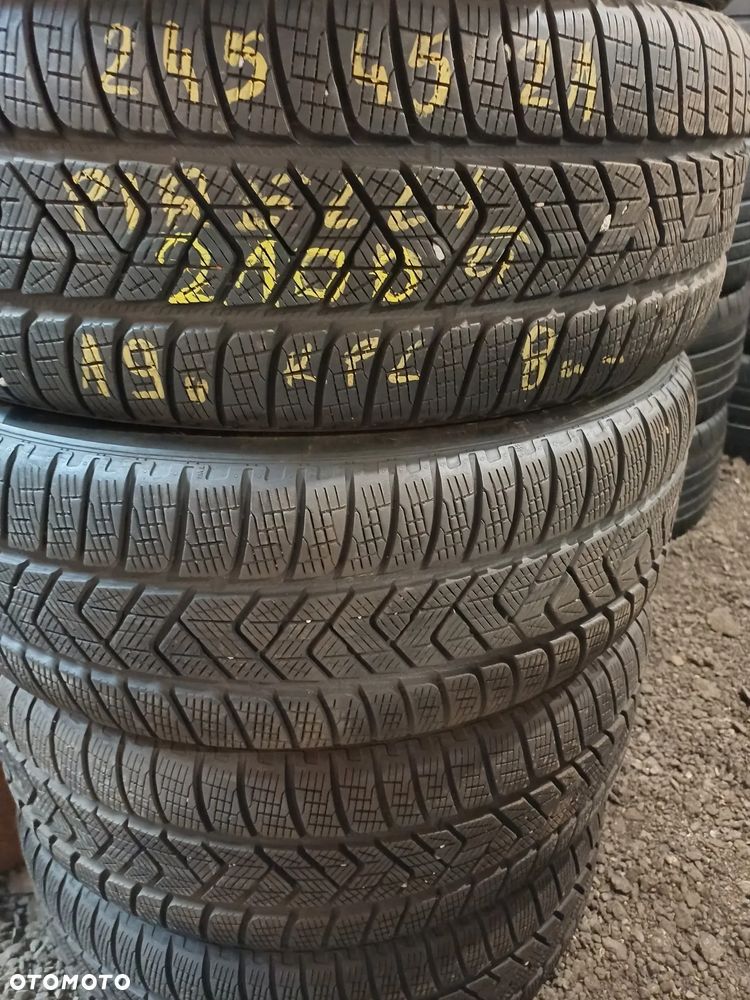 245/45/21 Pirelli