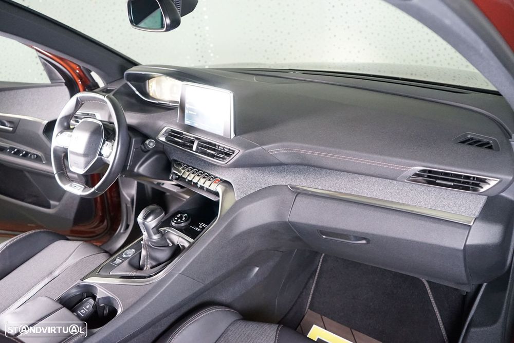 Peugeot 3008 1.6 BlueHDi GT Line - 18