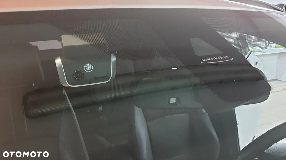 BMW X4 xDrive20i xLine - 28