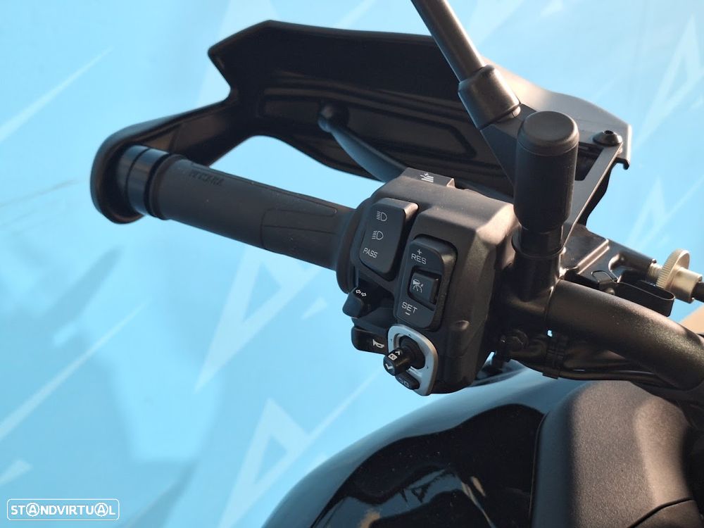 Yamaha Tracer 9 GT + - 9