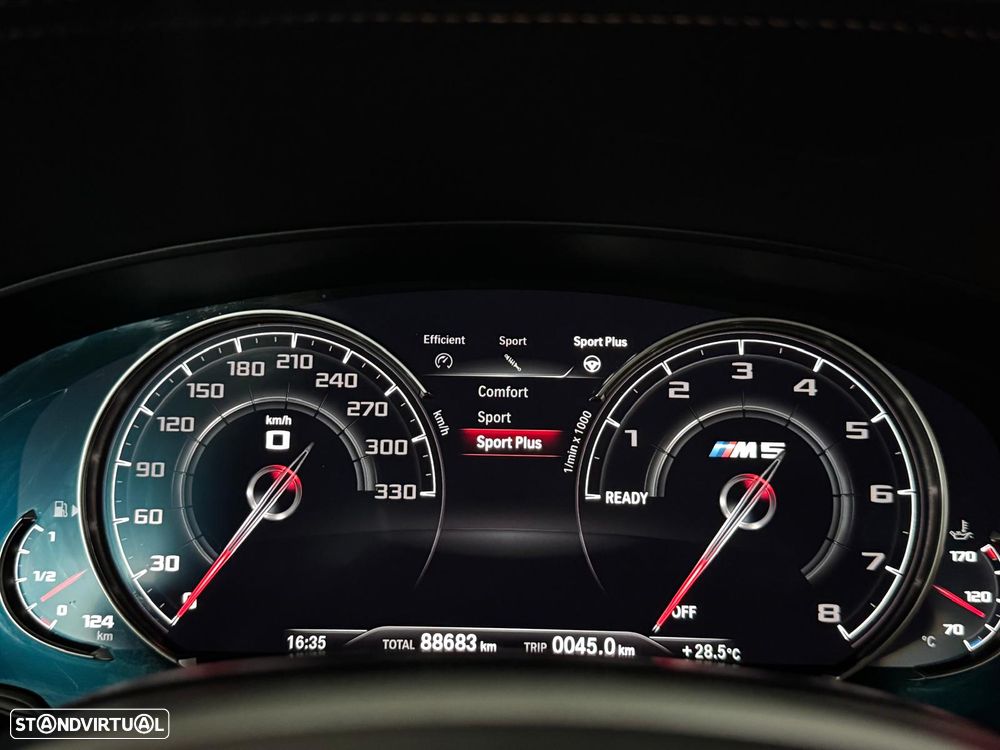 BMW M5 Standard - 42