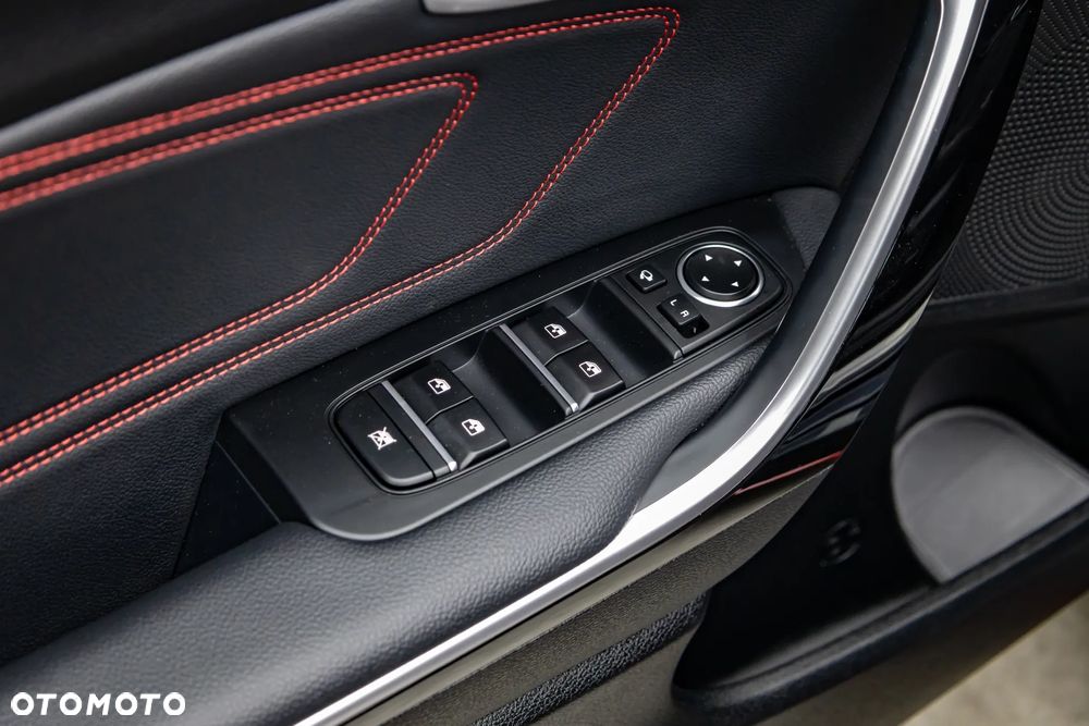Kia ProCeed 1.6 T-GDI DCT7 OPF GT - 14