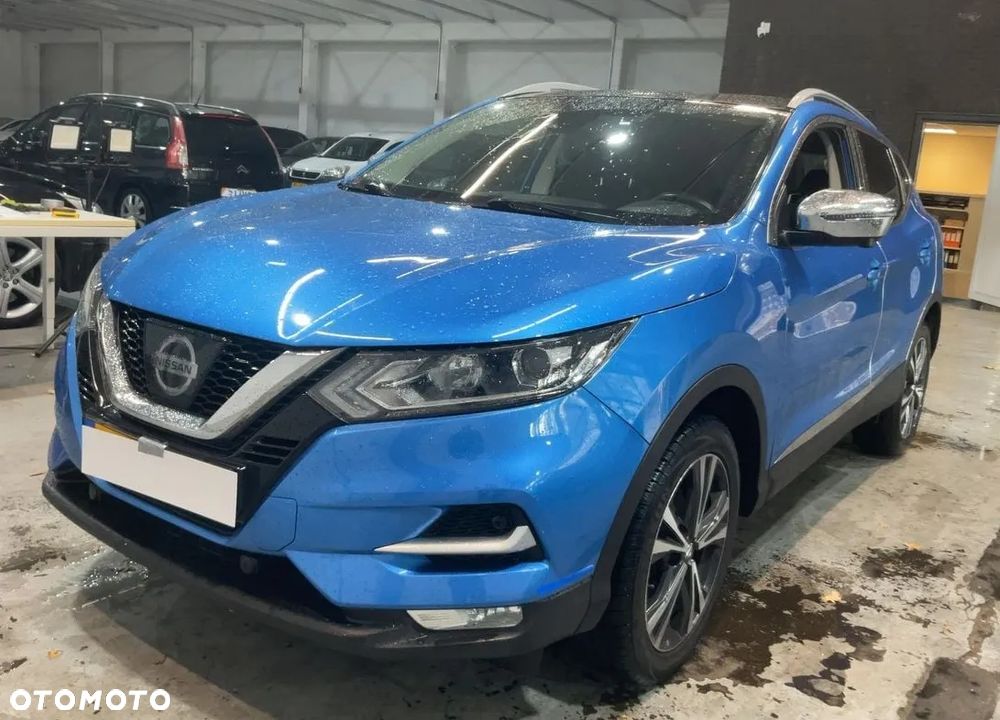 Nissan Qashqai 1.2 DIG-T N-Connecta - 1