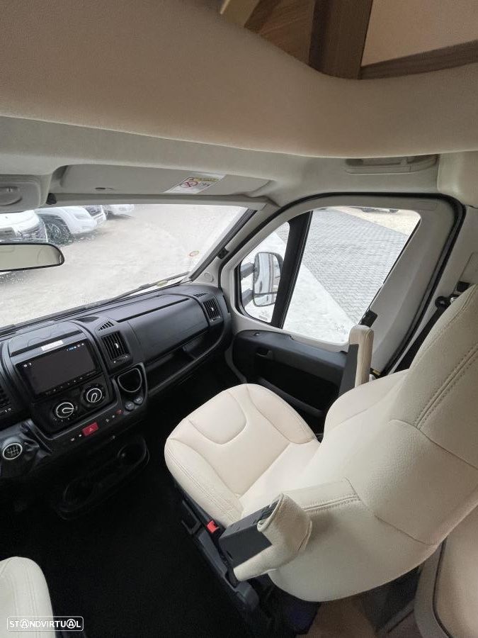 Autostar Passion P 693 LC Lift c.central e basculante - 16