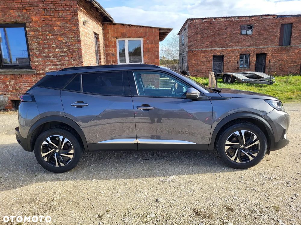 Peugeot 2008 PureTech 130 EAT8 Allure - 6