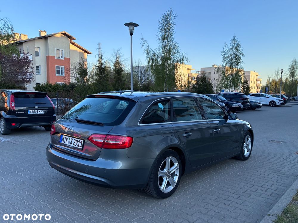 Audi A4 Avant 2.0 TDI e DPF Attraction - 25