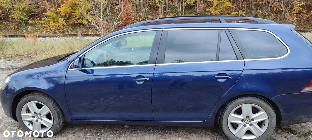 Volkswagen Golf 1.6 TDI DPF BlueMotion - 6