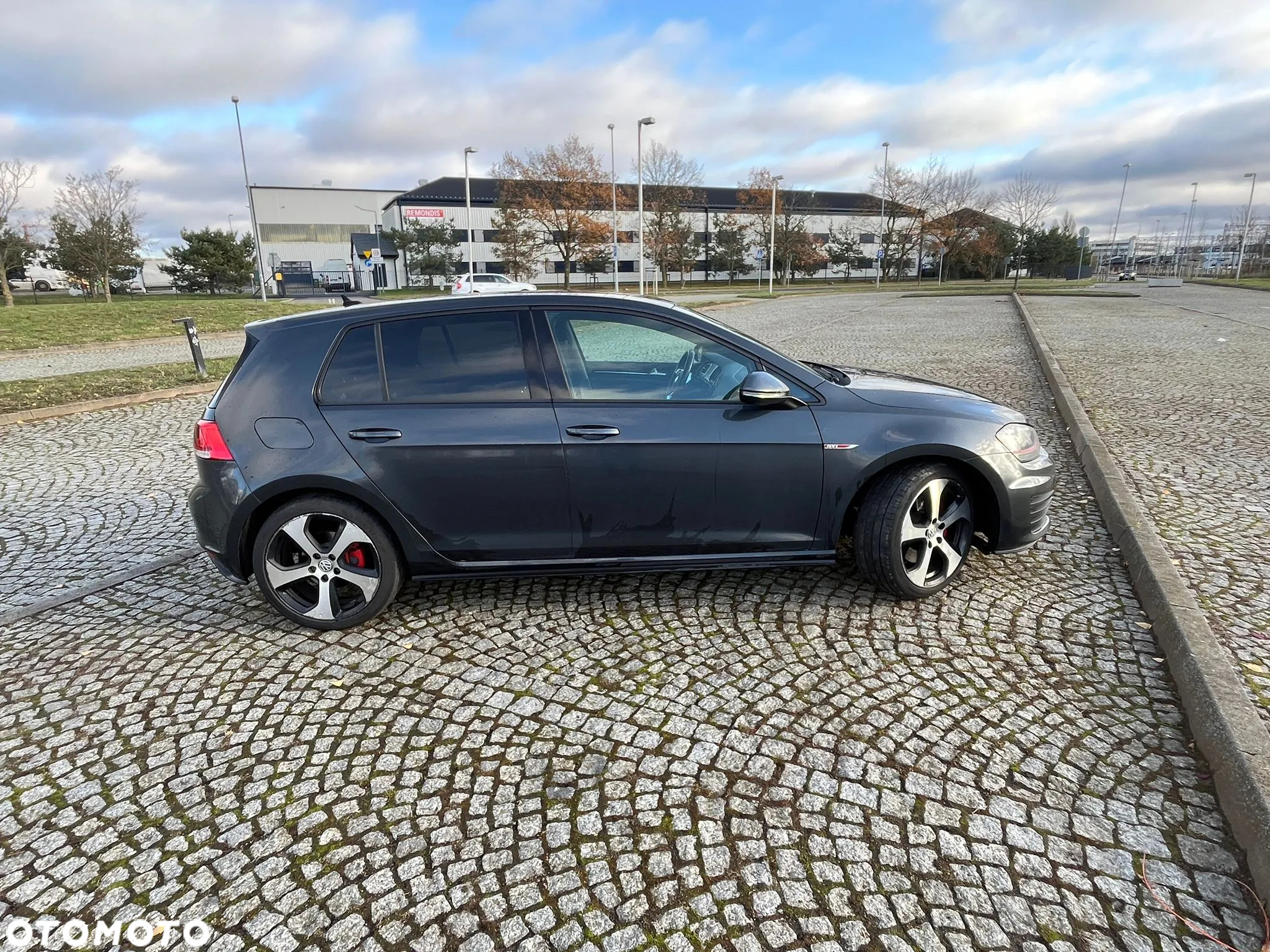 Volkswagen Golf VI 2.0 TSI GTI DSG - 8