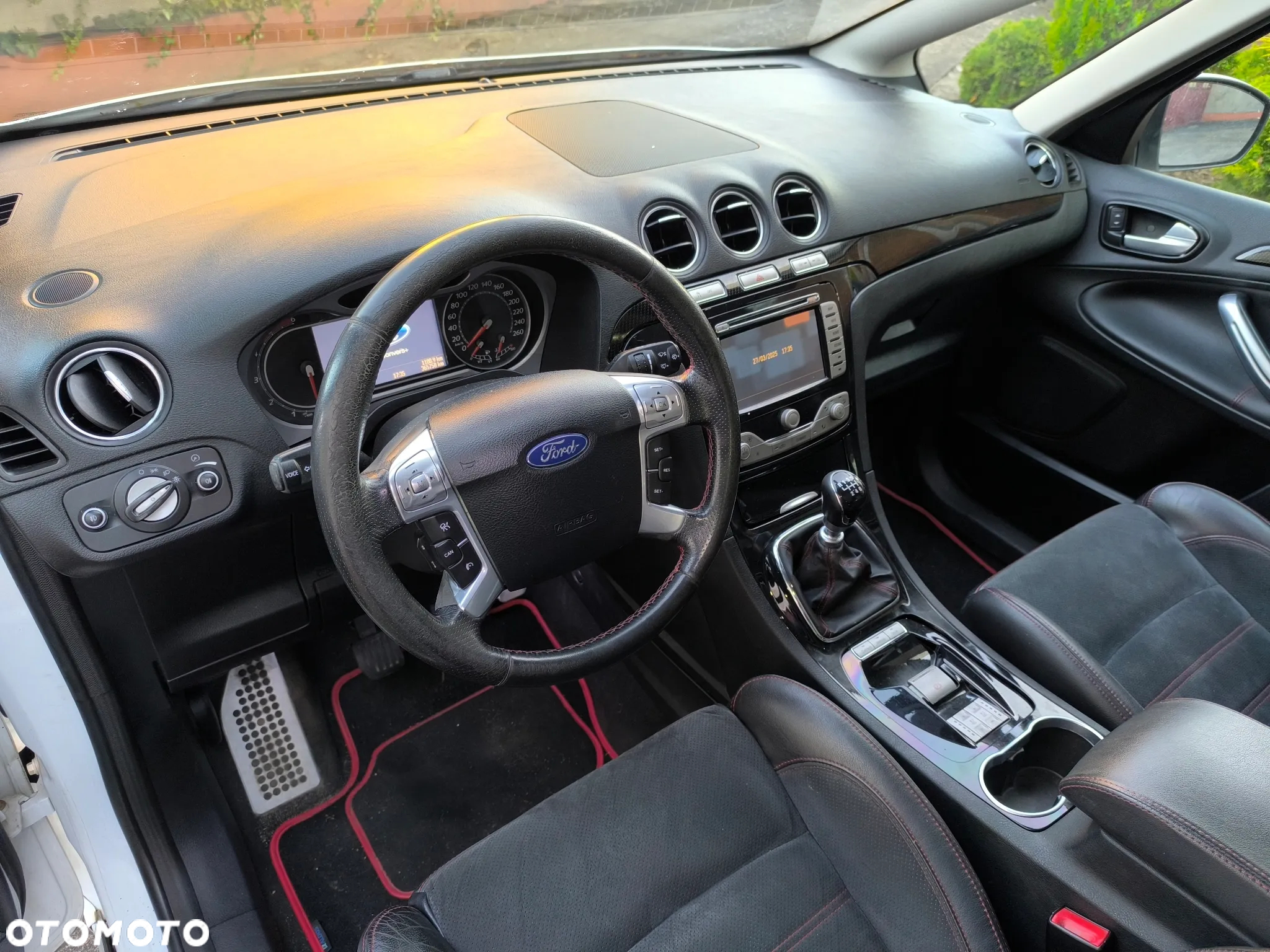 Ford S-Max 2.0 TDCi DPF Titanium - 8
