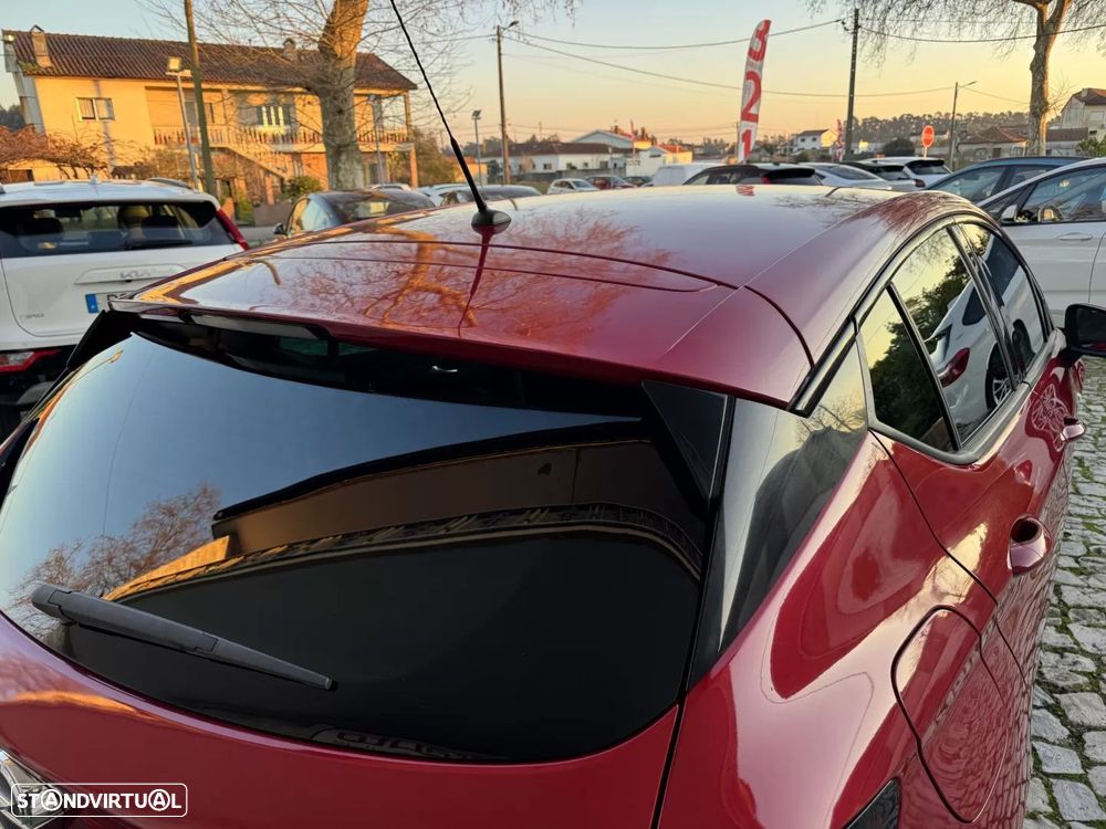 Opel Astra 1.2 T GS Line - 20