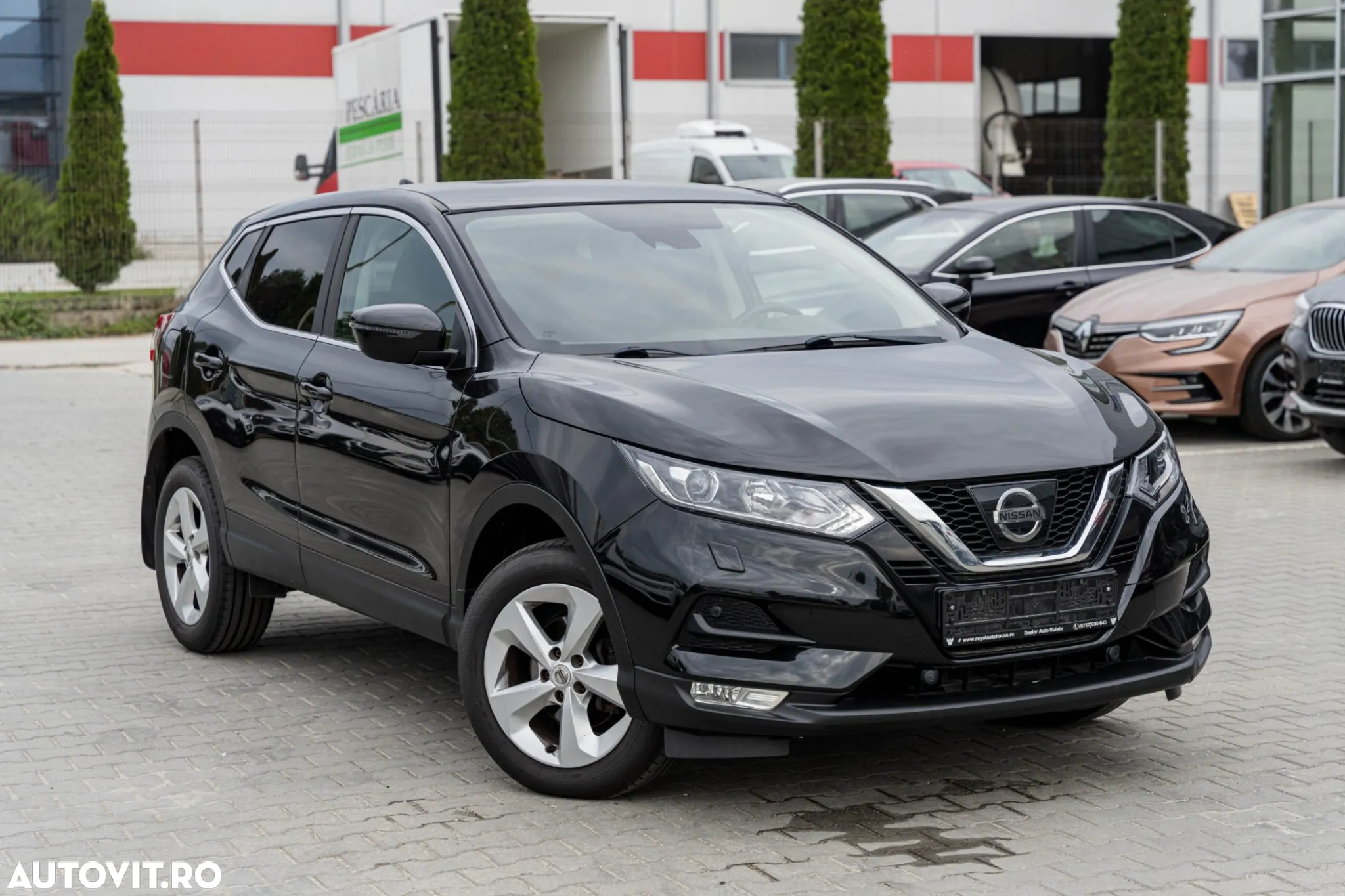 Nissan Qashqai 1.6 DCI Start/Stop N-Connecta - 2