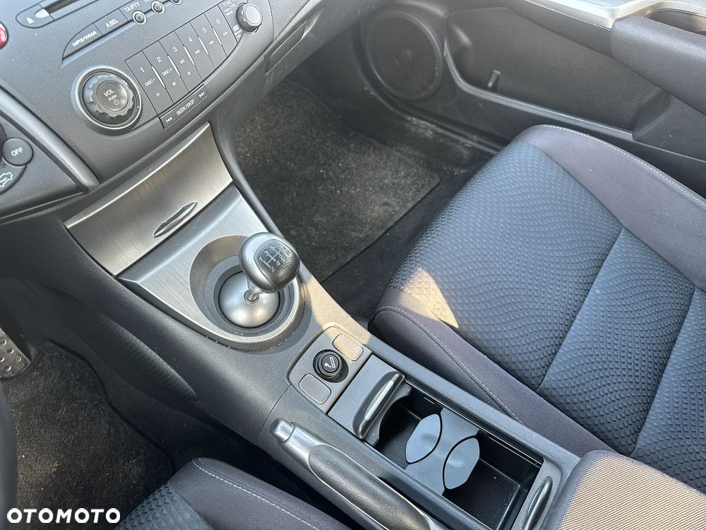 Honda Civic 2.2i-CTDi Sport - 24