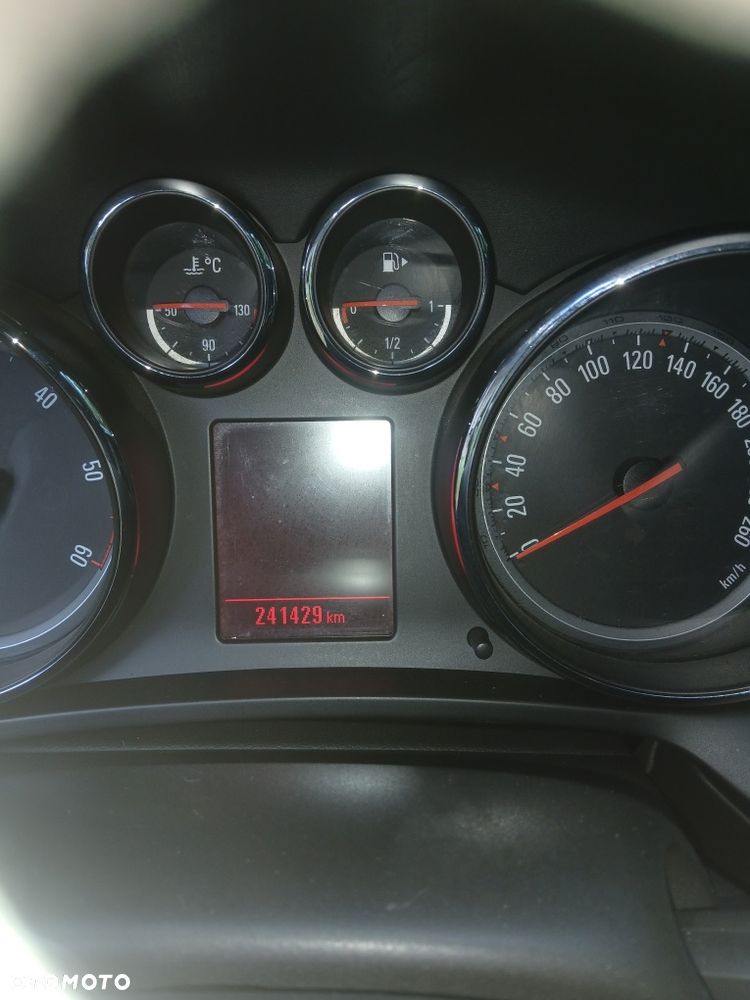 Opel Zafira - 6