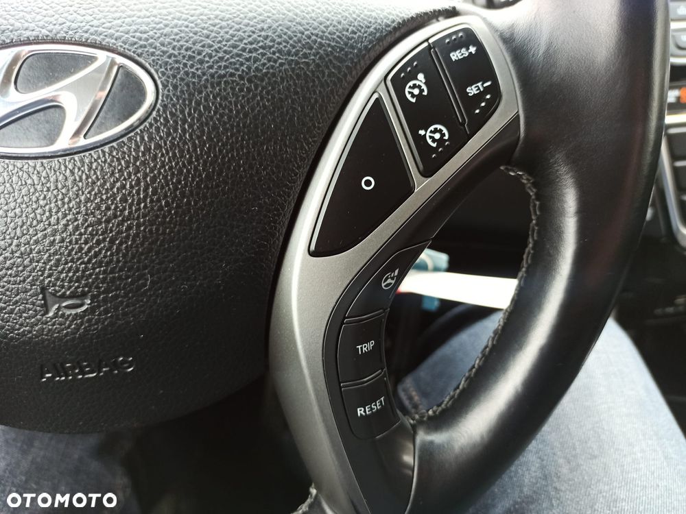 Hyundai i30 1.6 CRDi Comfort - 16