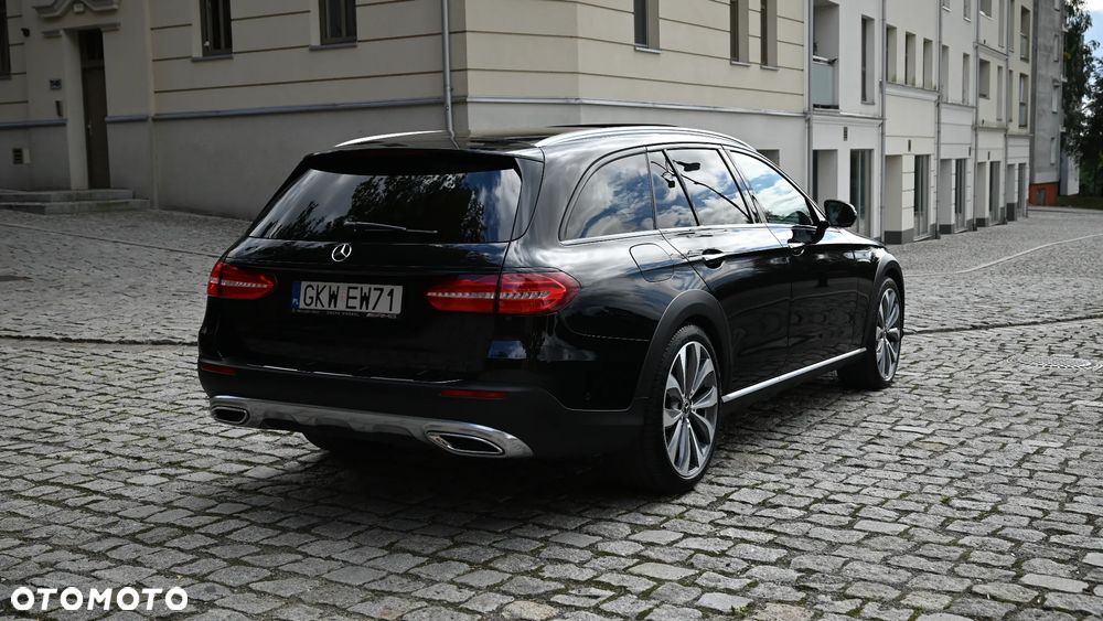 Mercedes-Benz Klasa E 220 d 4-Matic All-Terrain - 9